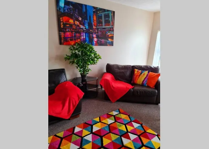 Ample Comforts, Centrally Located, Town Centre