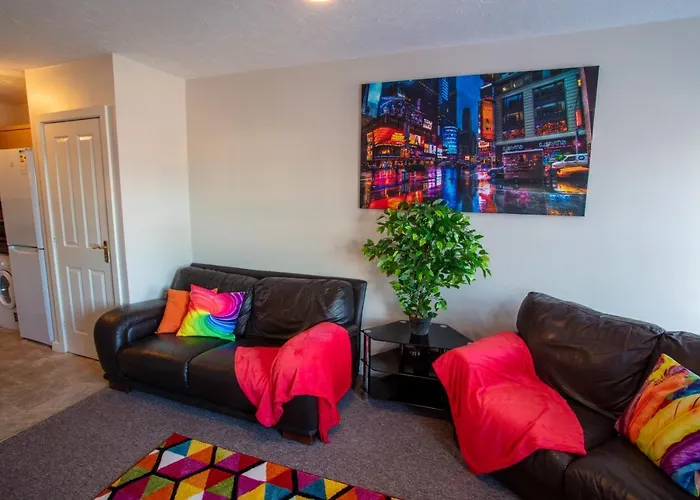 Ample Comforts, Centrally Located, Town Centre